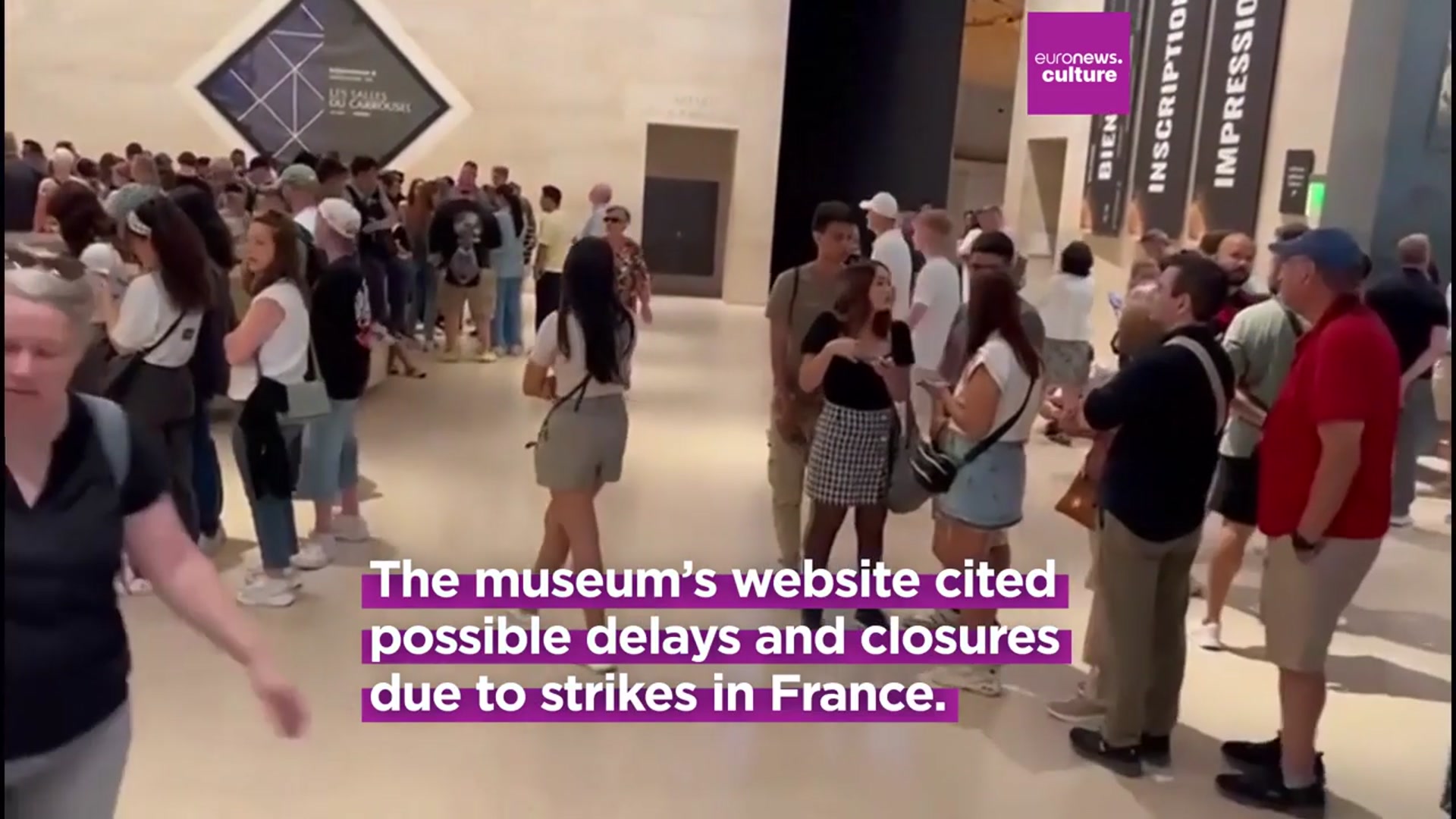 'Video thumbnail for Paris Louvre closure leaves thousands waiting as officials hold undisclosed emergency talks'