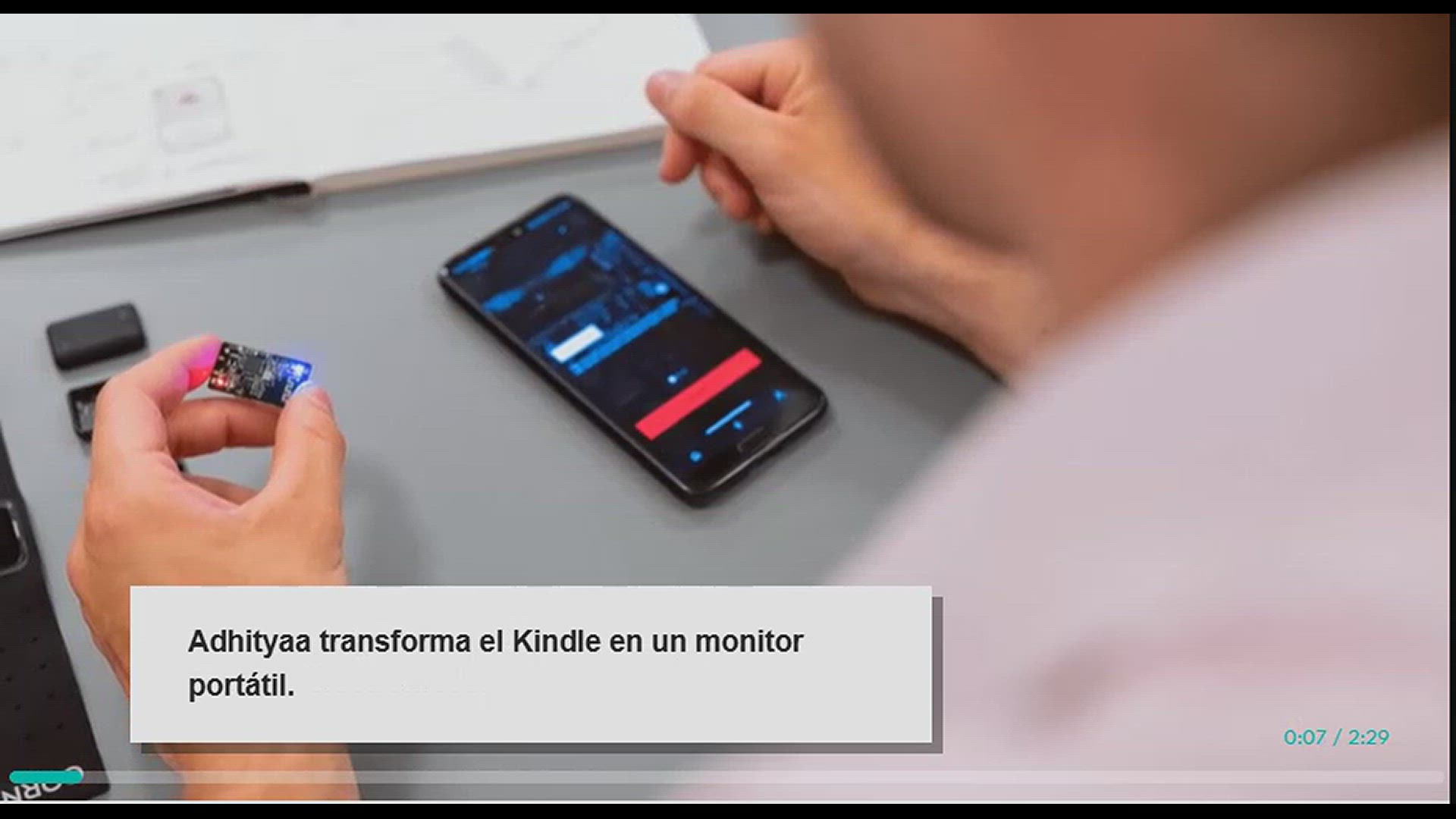 Video thumbnail for Kindle como monitor: Transformando e-readers en pantallas portátiles
