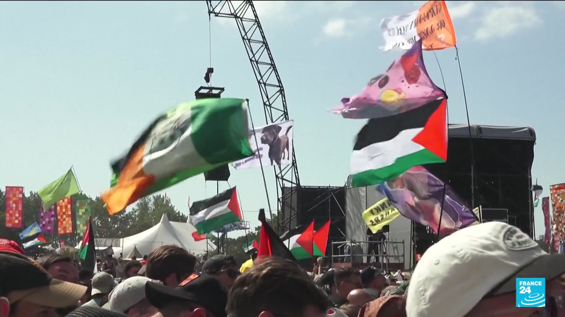 'Video thumbnail for UK PM condemns 'death to the IDF' chants at Glastonbury Festival'