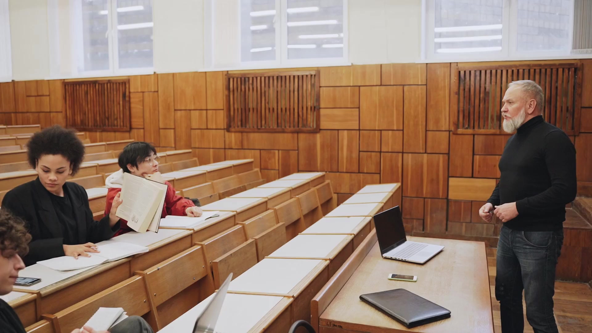 Video thumbnail for Lecture Hall Chaos