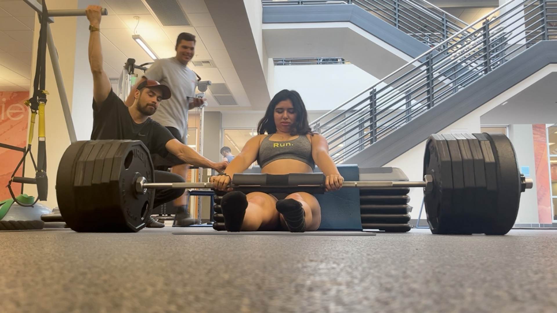 Video thumbnail for Heaviest weighted hip thrust (female) - 274.42 kg (605 lbs) by Kaitlyn Callo
