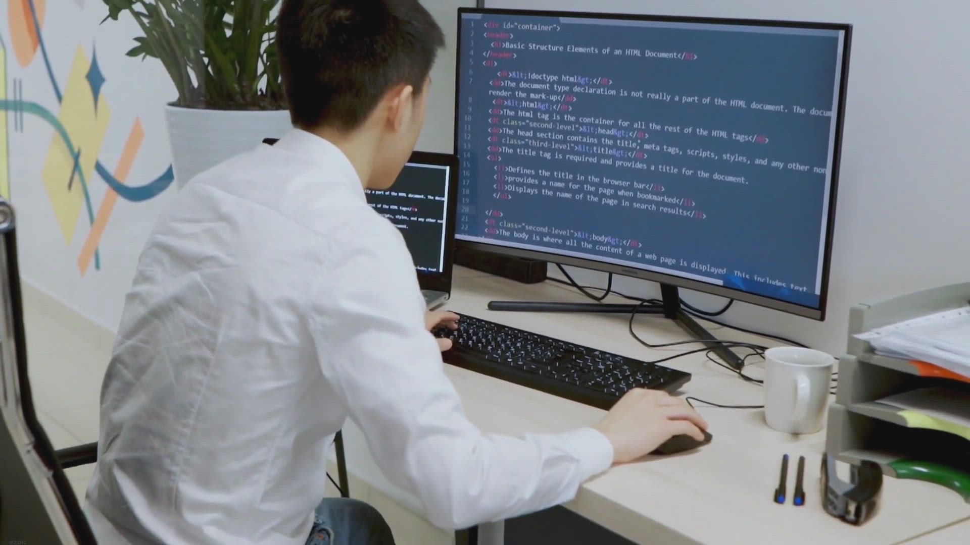 'Video thumbnail for Building Websites with Python: A Comprehensive Guide'