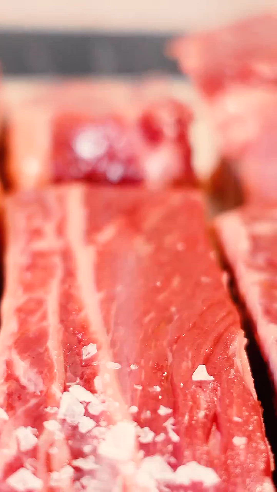 Video thumbnail for Garlic Braised Short Ribs With Red Wine