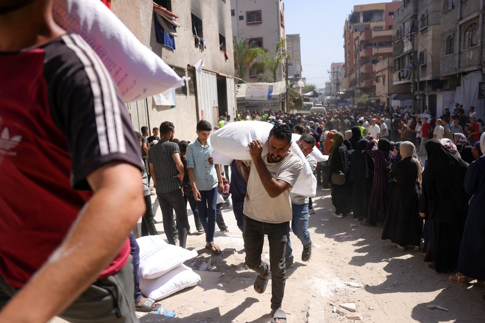 'Video thumbnail for Israeli Strikes Kill Displaced Gazans Returning to Their Homes'