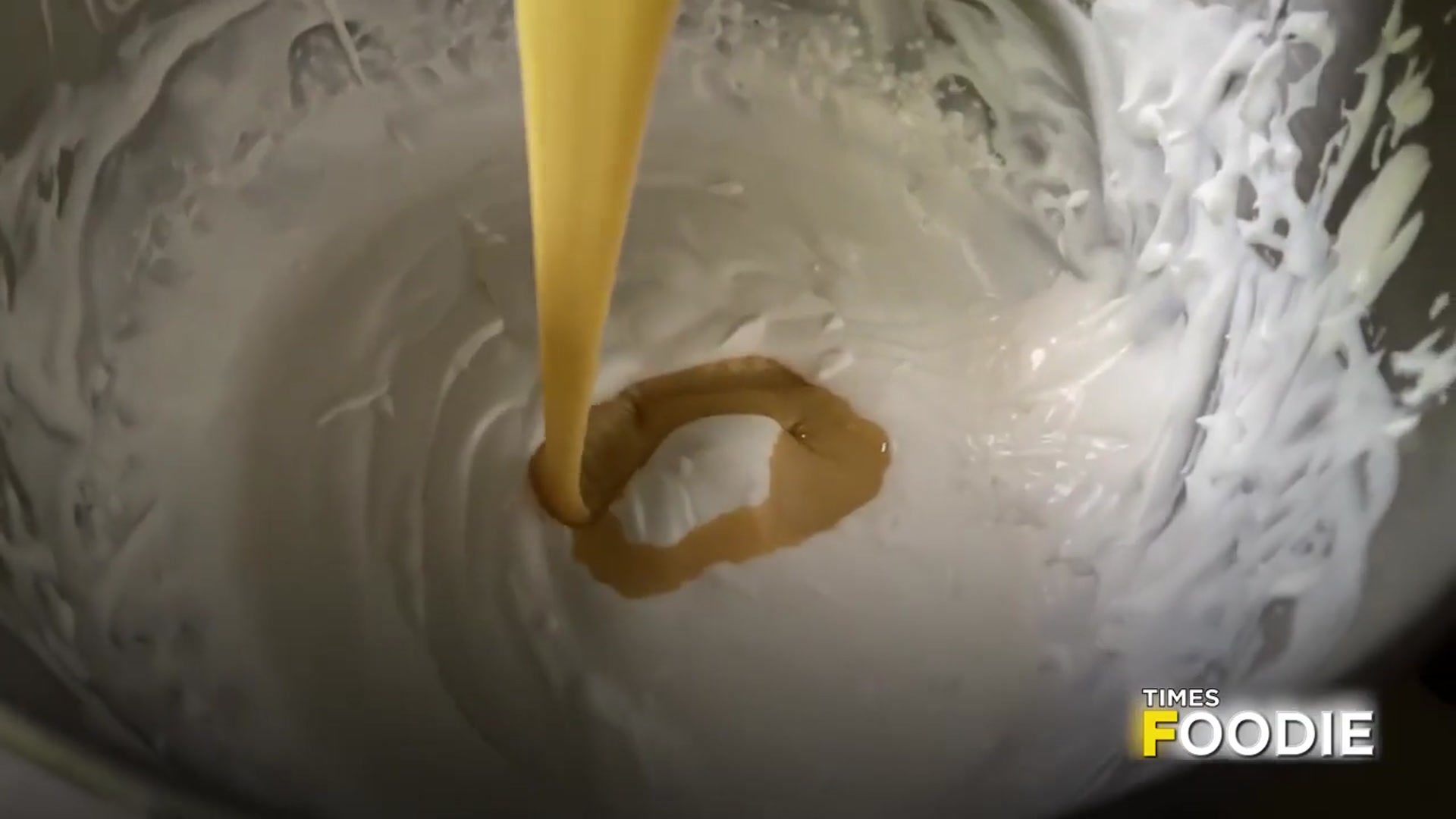 'Video thumbnail for 2 Easy Ice Cream Recipes | Tender Coconut & Chocolate Ice Cream'