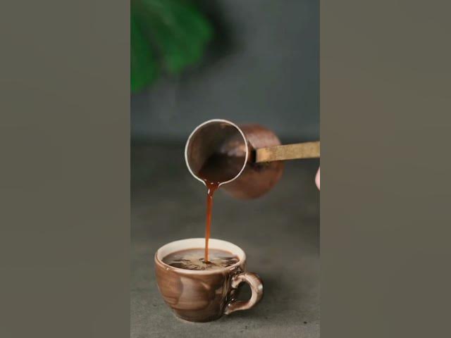 Video thumbnail for Quick Guide: Brewing Coffee at Home
