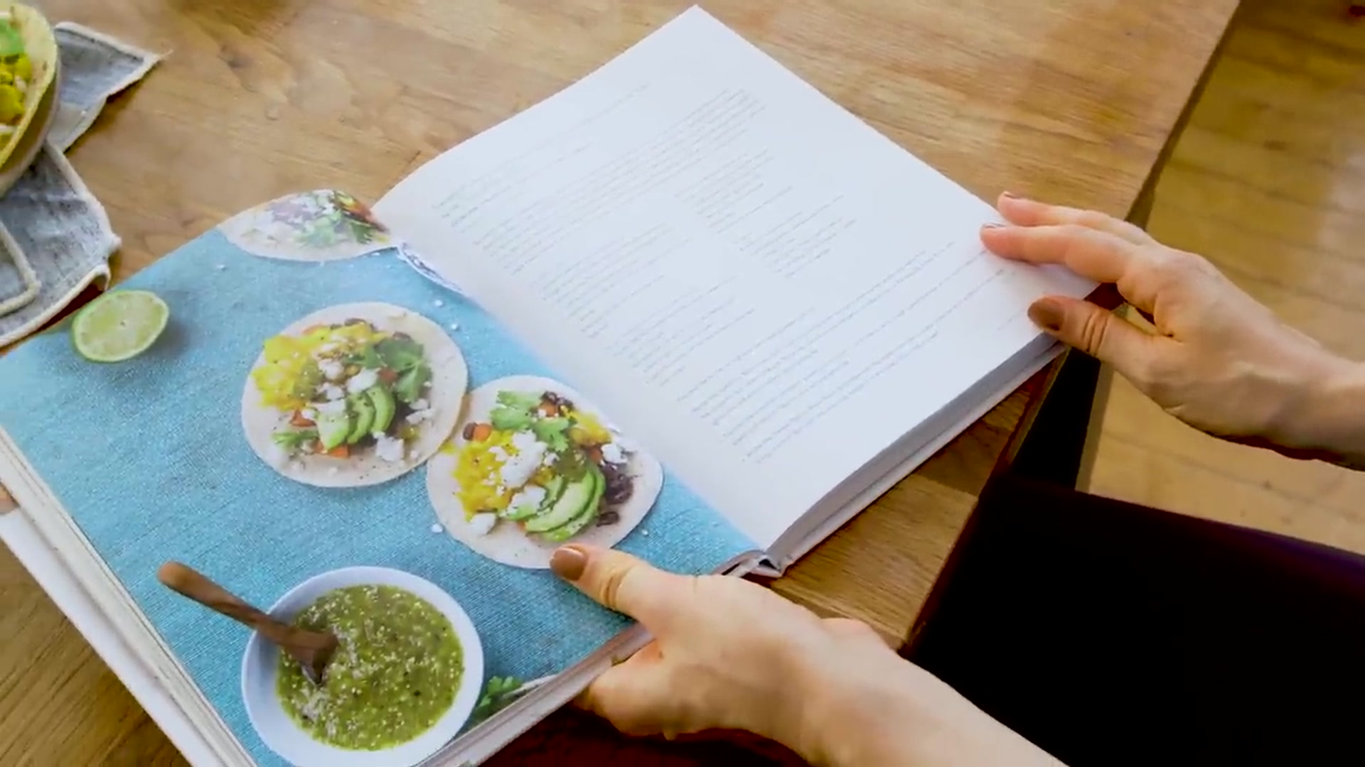 Video thumbnail for VEGAN Tofu Scramble Breakfast Tacos for SPRING ¦ The Mindful Glow Cookbook (720p 24fps)