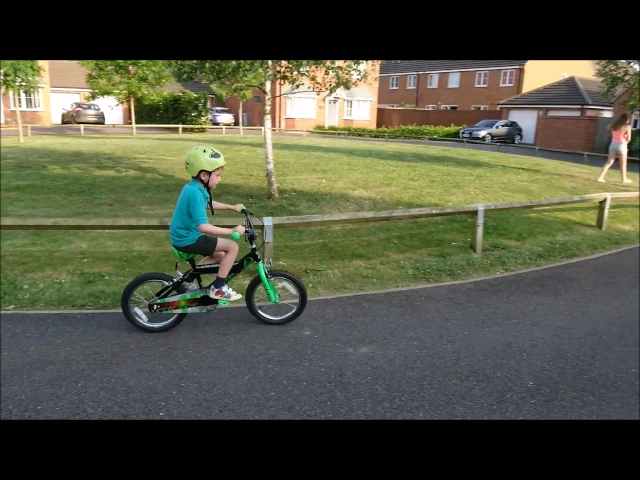 Video thumbnail for Ollie learns to ride his bike
