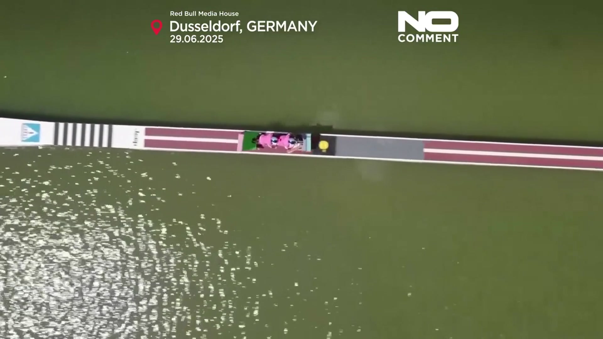 'Video thumbnail for Daring duos and chaotic tandems storm Red Bull Sattelfest in Düsseldorf'