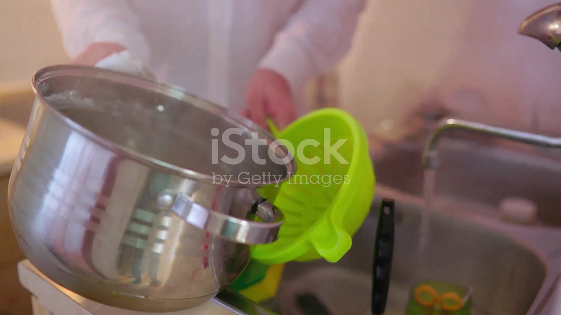 Video thumbnail for BBQ Pasta Salad Recipe: Fresh, Zesty & Grilled-Ready