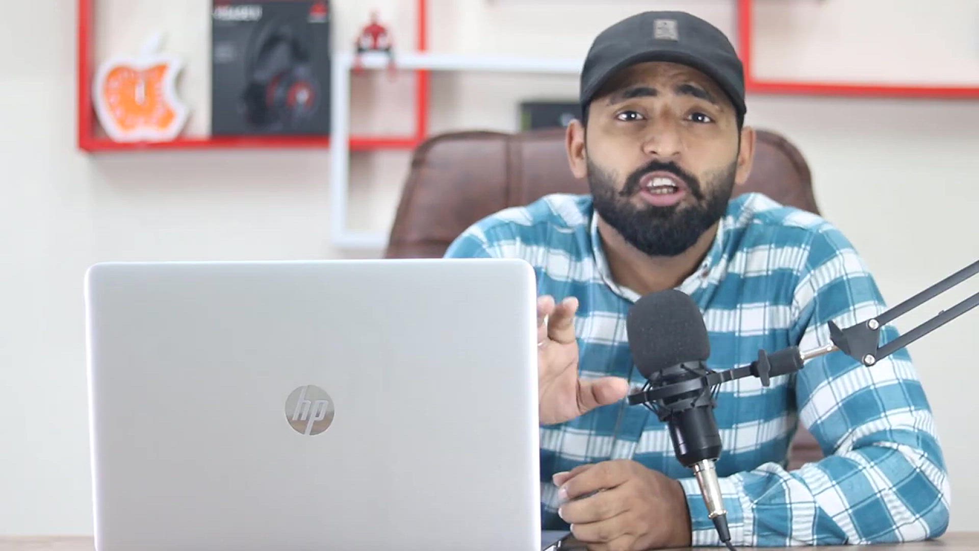 'Video thumbnail for How to Write Title Tag to Increase Website Traffic - Title Tags'