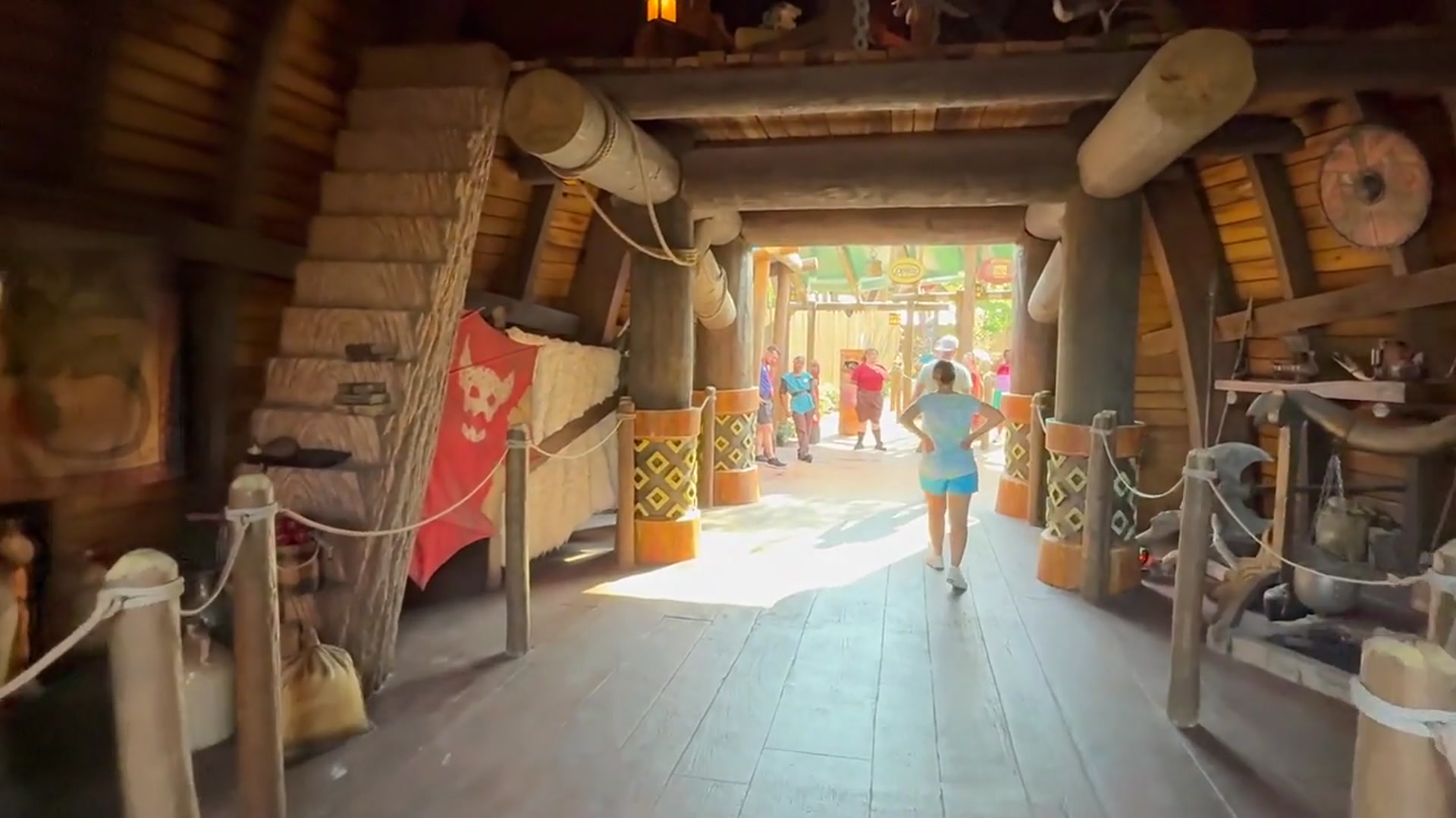 'Video thumbnail for Full Walk-Through Hiccup's Wing Gliders Queue at Epic Universe'
