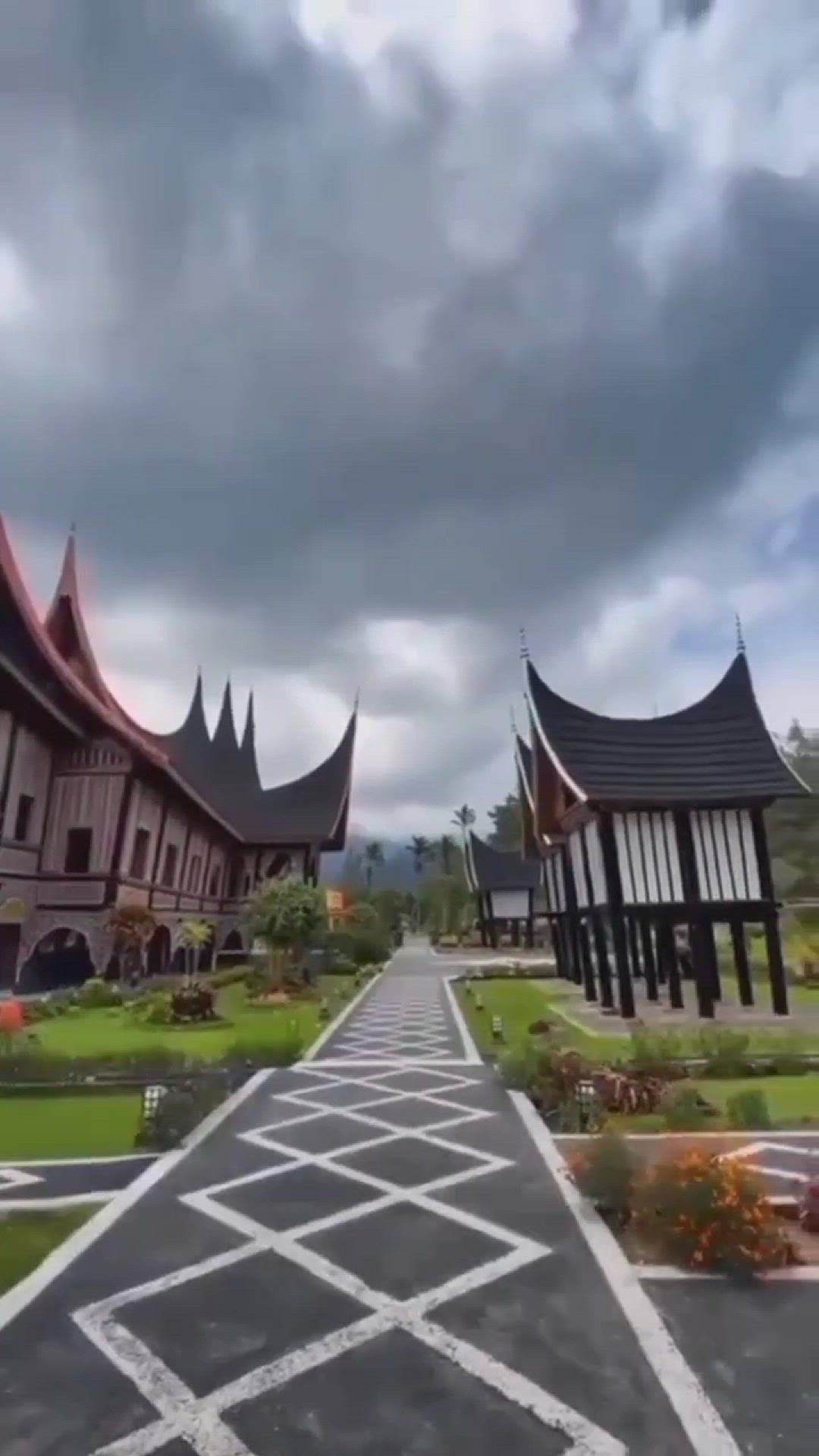 'Video thumbnail for Minangkabau traditional house indonesia village'