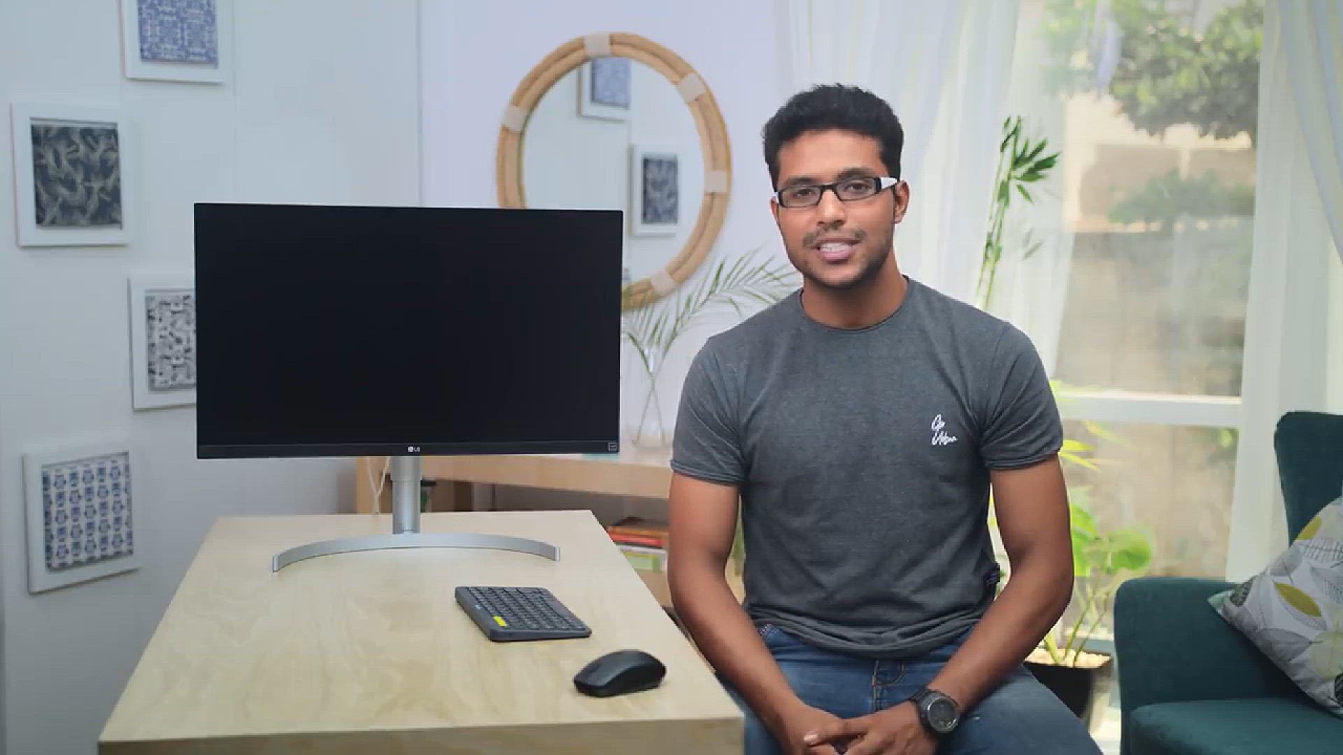 'Video thumbnail for How to Create a Business Email & Use it with Gmail'
