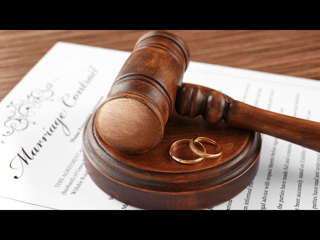 'Video thumbnail for How to Celebrate a Civil Wedding in the US: Legal Steps and Advice'