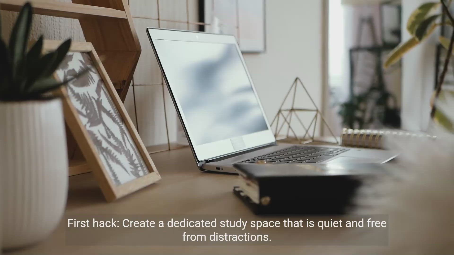'Video thumbnail for 10 Online Learning Hacks You Must Know'