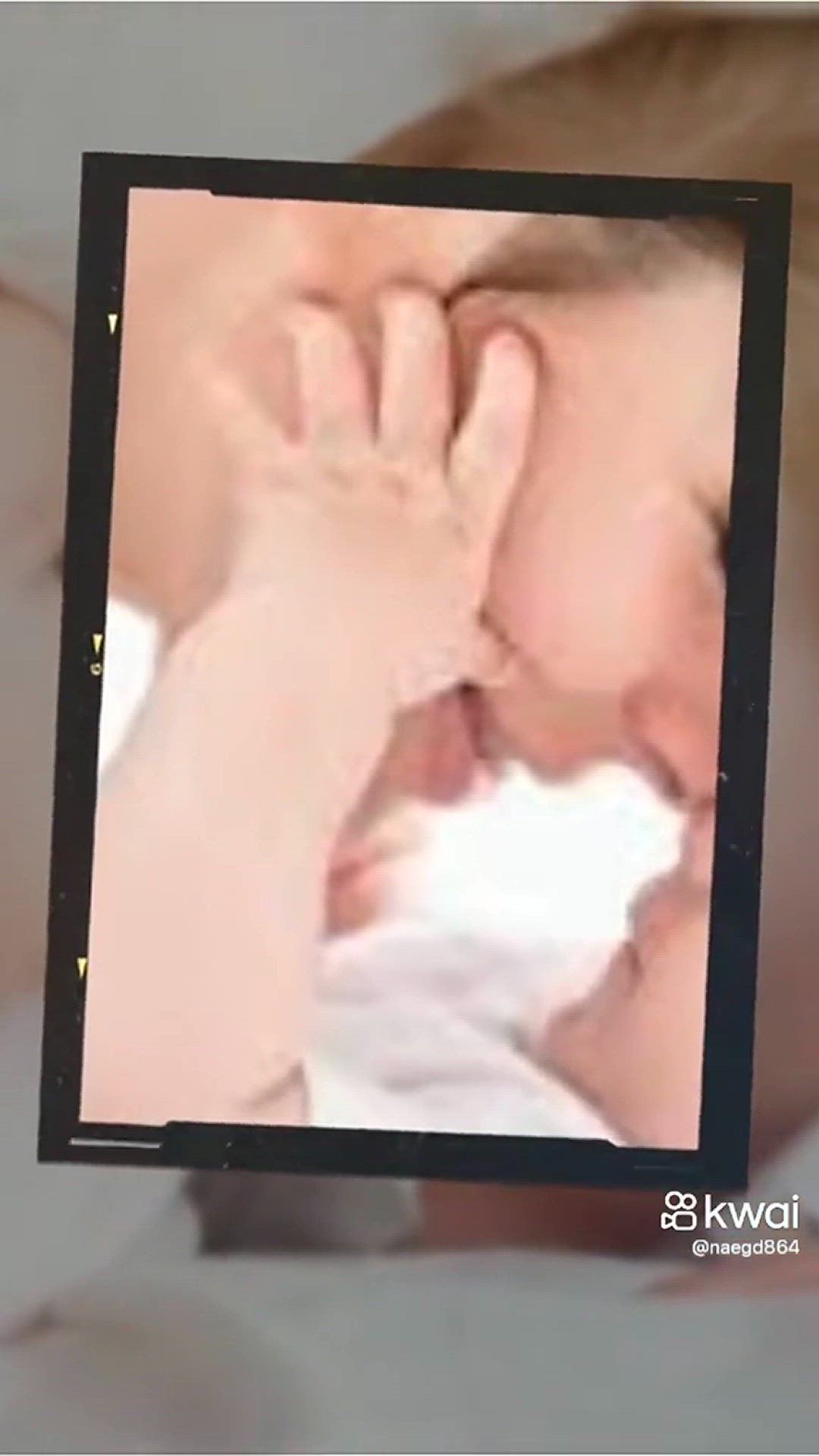 Video thumbnail for 5243747441796876416_play.mp4_logo_EG