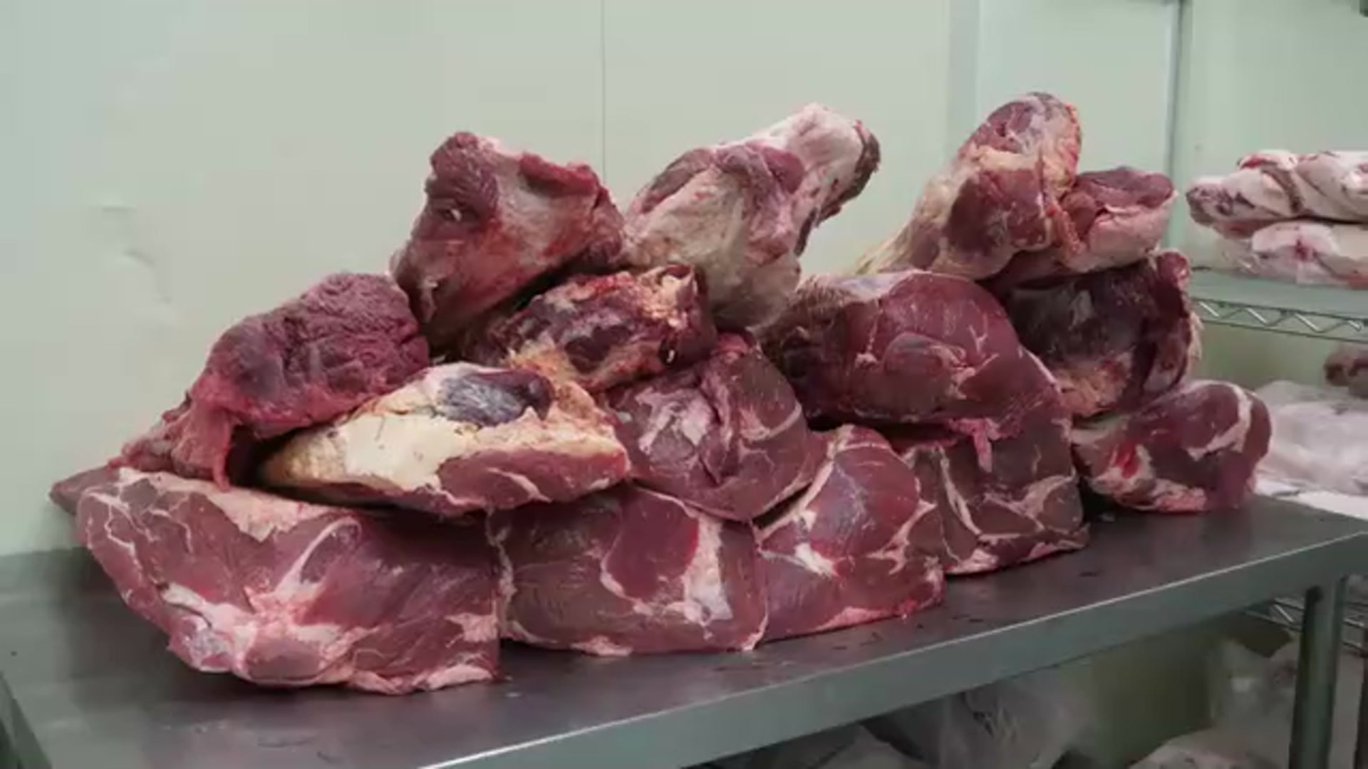 Video thumbnail for Burger_American_West...food