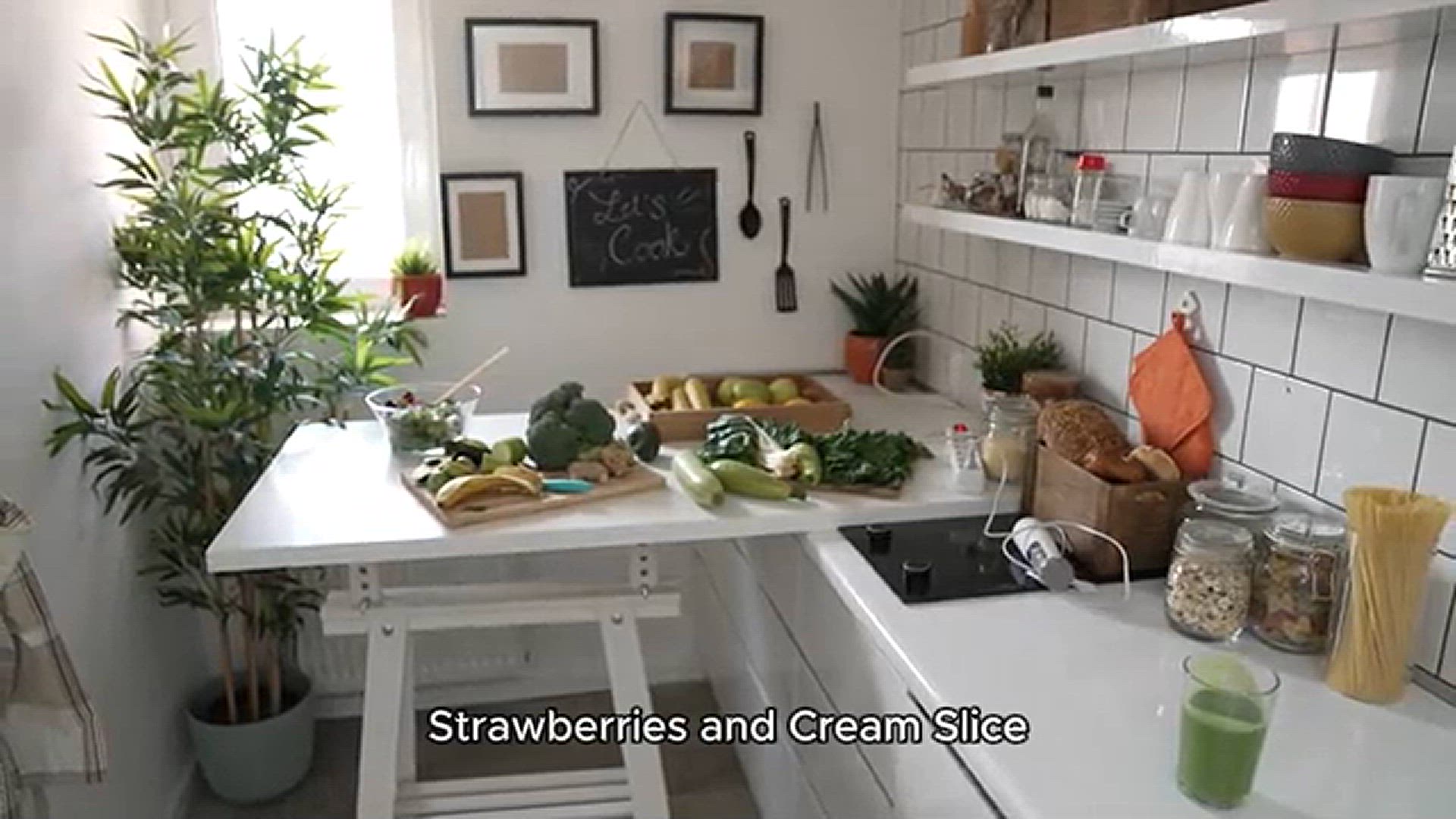 Video thumbnail for Strawberries & cream slice Recipe