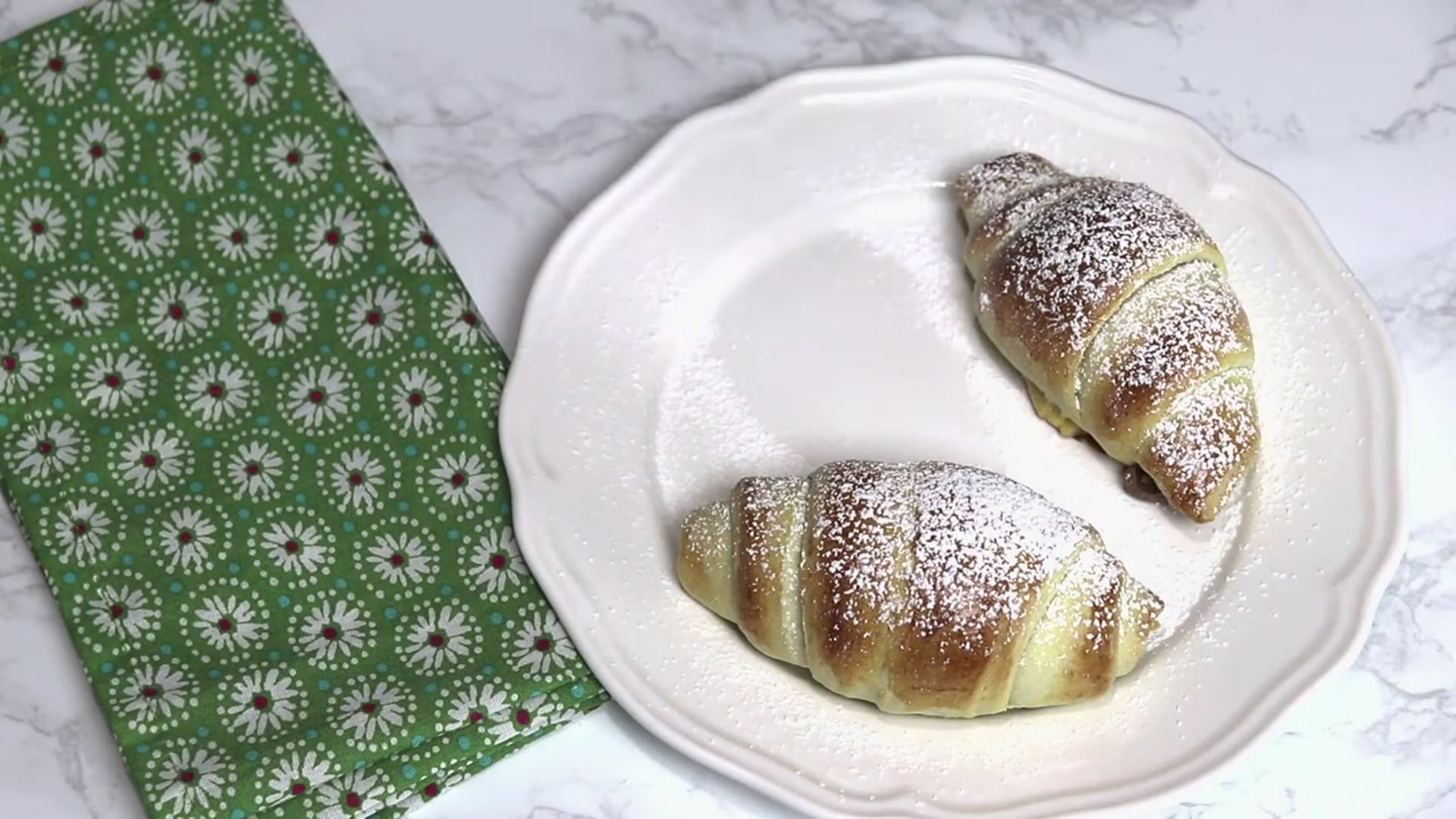 Video thumbnail for German Breakfast Pastry - Homemade German Chocolate Crescent Rolls (720p 30fps)