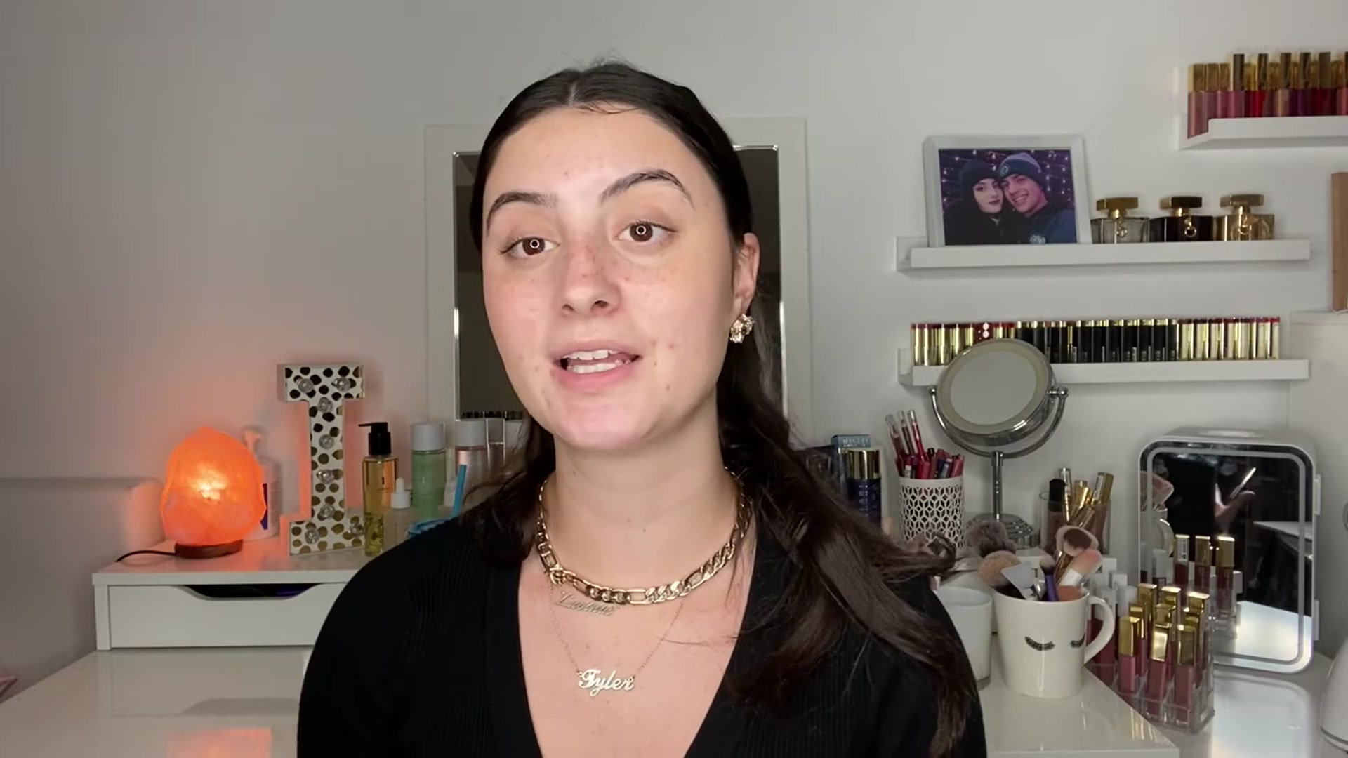 Video thumbnail for What is Microneedling¿ (Science and Benefits) (720p 24fps)