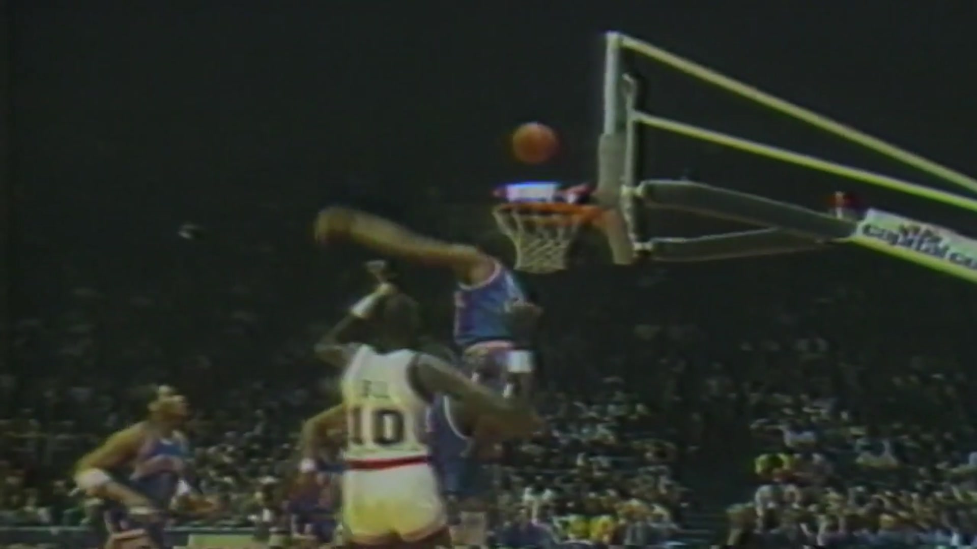 'Video thumbnail for Bob Uecker introduces Washington State Bullets Music Video for Ep 16 of The Wacky World of Sports'