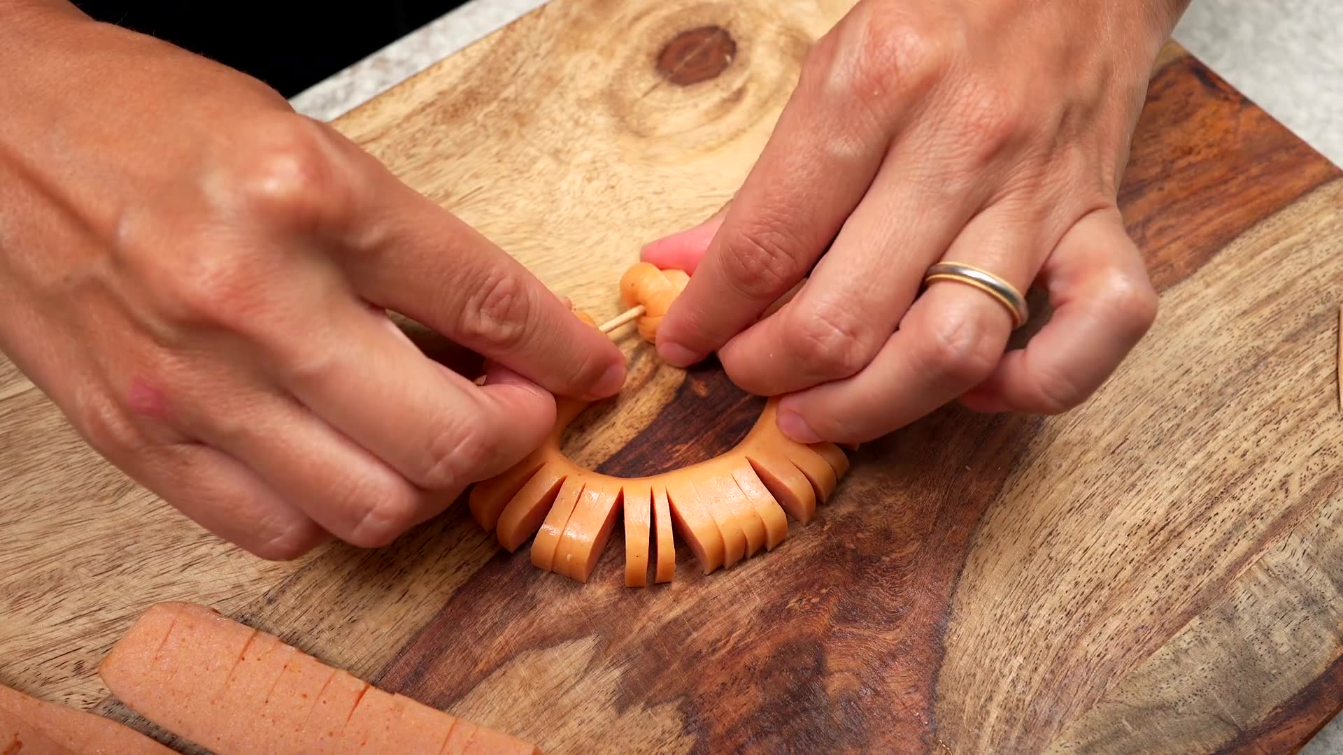 Video thumbnail for Neue Art, Frühstück zu machen❗ Einfaches und leckeres Rezept! (1080p 30fps)