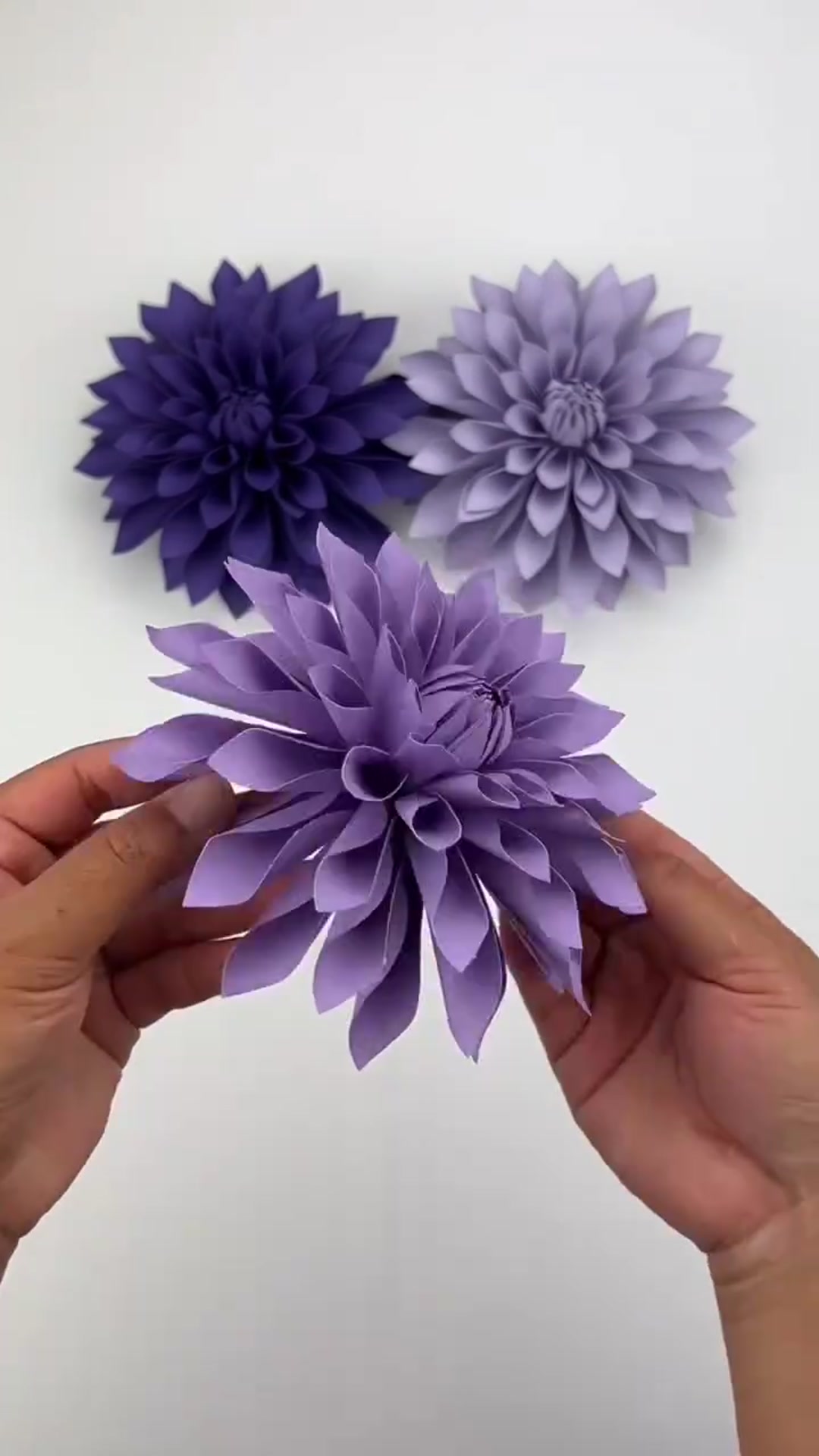 Video thumbnail for How to Make These Paper Flowers (Step-by-Step)
