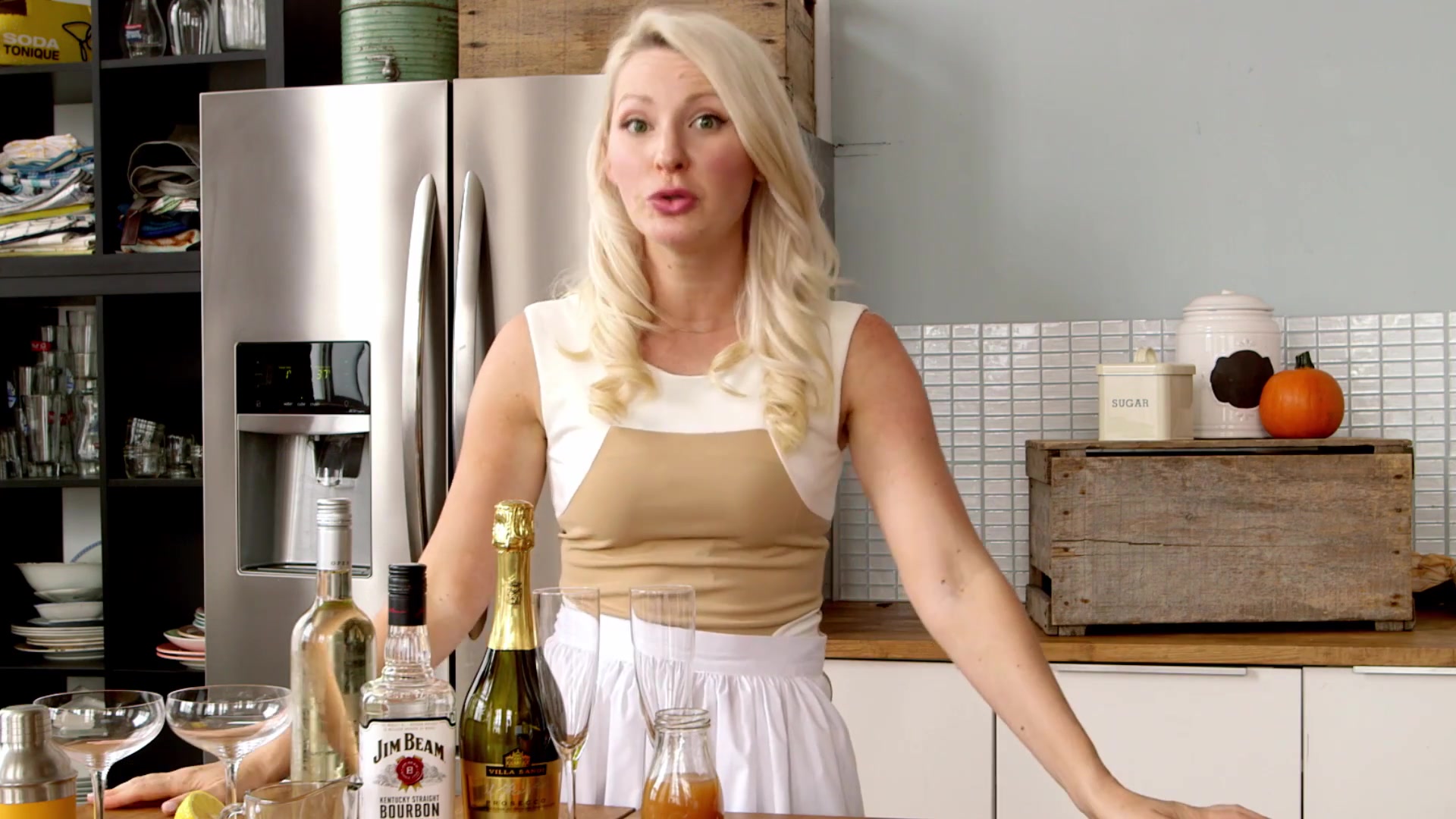 Video thumbnail for 33.HEALTHY Fall COCKTAIL Recipes   Apple Pie Mimosa   Kombucha Sangria   Oh My Pumpkin Chai (1080p 24fps)