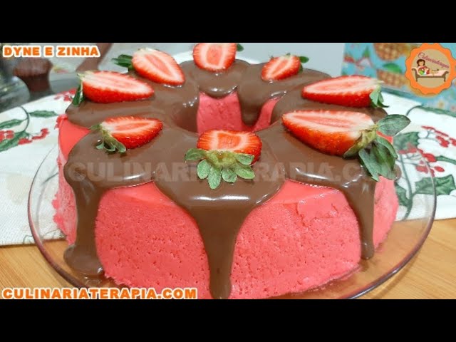 'Video thumbnail for 🍓PUDIM DE MORANGO COM COBERTURA DE GANACHE - RECEITA FÁCIL E ECONÔMICA'