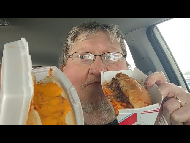 Video thumbnail for Checkers or Sonic Chili Dogs. which is Better