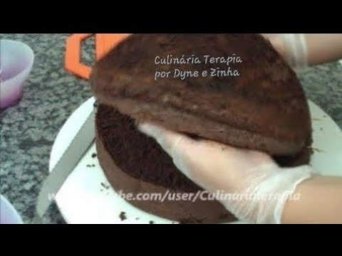'Video thumbnail for PÃO DE LÓ DE CHOCOLATE PERFEITO PARA TORTAS E BOLOS DECORADOS'