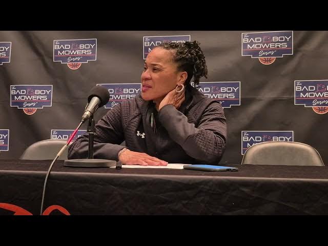 Video thumbnail for Video: South Carolina's Tessa Johnson, Ta'Niya Latson and Coach Dawn Staley after win over #UNC