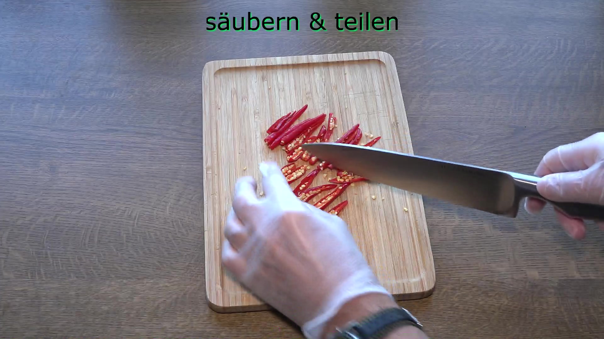 Video thumbnail for Chiliflocken selber machen
