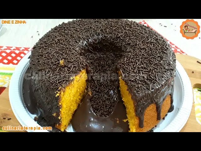 'Video thumbnail for Bolo de Cenoura Vulcão de Brigadeiro - @Culinariaterapia'