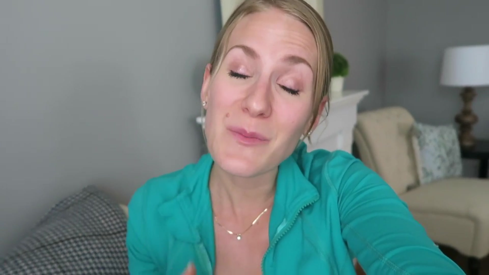 Video thumbnail for SUNRISE MORNING ROUTINE π
Beat Anxiety(720P_HD)