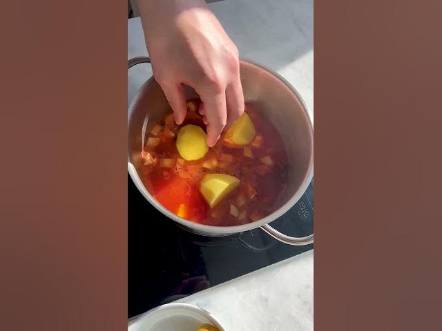 'Video thumbnail for So RETTEST du deine versalzene Suppe! ☝️ #shorts'
