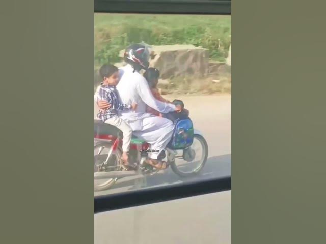 Video thumbnail for باپ کی محبت مجھے جبرائیل کا پرَ لگتا ہے ❣️ #yt #love | #cellphone #mobilerepair #duet #دحمان #song