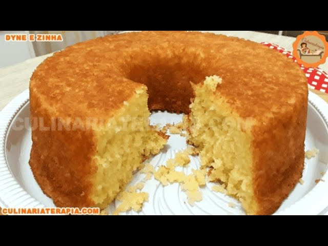 'Video thumbnail for BOLO FOFINHO DE MANDIOCA MACAXEIRA OU AIPIM ÚMIDO E MACIO MESMO! (A MELHOR MASSA)'