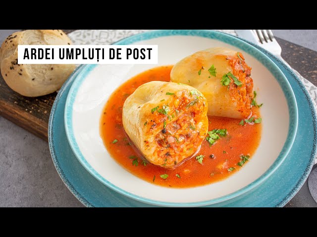 'Video thumbnail for Ardei umpluți cu orez si ciuperci la cuptor. Rețetă de post | Bucate Aromate'