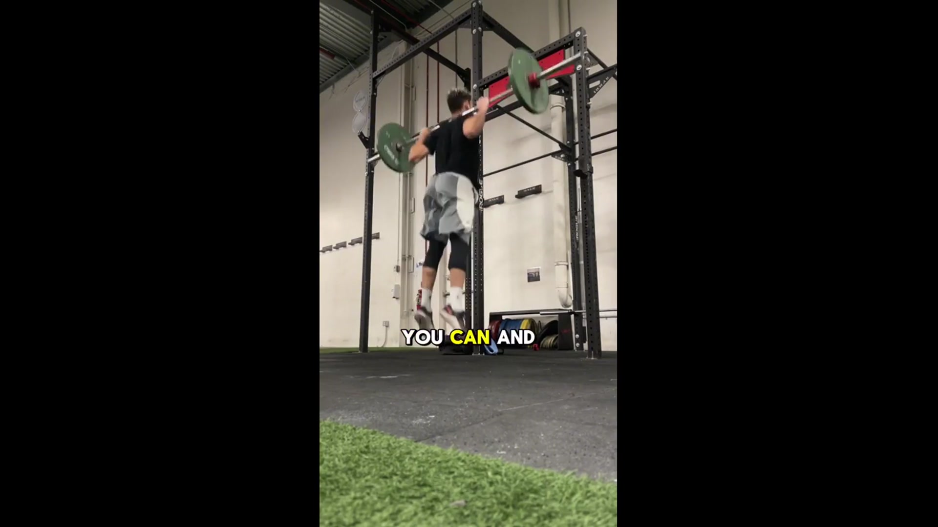 'Video thumbnail for (361) barbell jump squat: jump higher with this technique!'