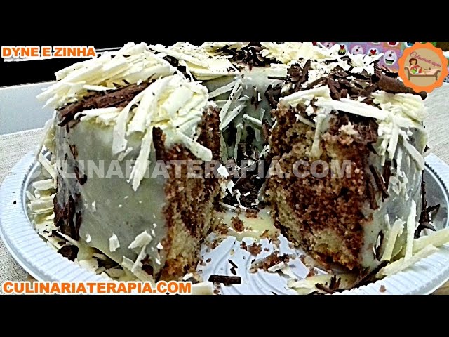 'Video thumbnail for Bolo Mesclado com Cobertura e Raspas de Chocolate - Culinária Terapia por Dyne e Zinha'