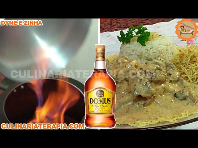 'Video thumbnail for Strogonofe de Carne com Conhaque Flambado na Panela de Pressão'
