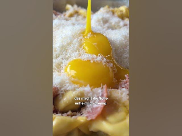 'Video thumbnail for Perfektes Tortellini Feierabend Dinner mit gaaanz viel Parmesan! #shorts'