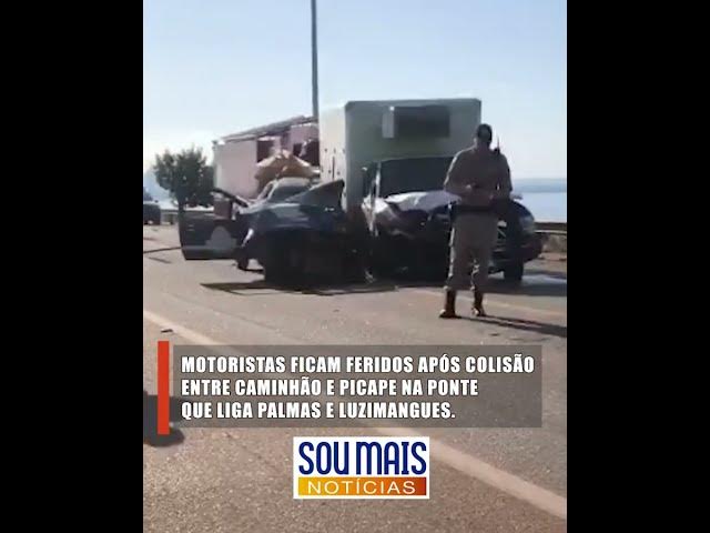 'Video thumbnail for Colisão entre caminhão baú e picape deixa dois feridos na ponte entre Palmas e Luzimangues'