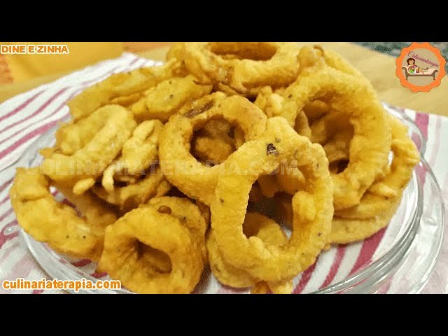 'Video thumbnail for ANÉIS DE CEBOLAS FRITAS EMPANADAS, OS FAMOSOS ONION RINGS'