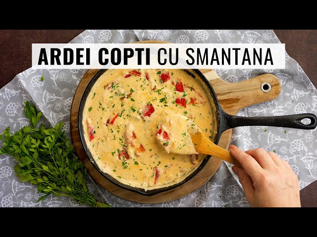 'Video thumbnail for Mâncare de ardei copți cu smântână și usturoi. Delicioasă cu mămăliguță sau pâine proaspătă 😍'