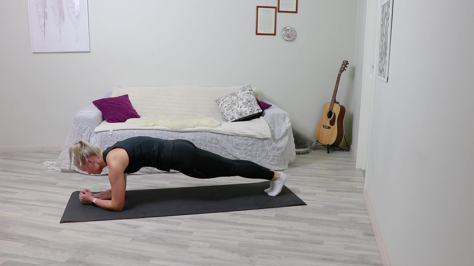 Video thumbnail for 11. Planks