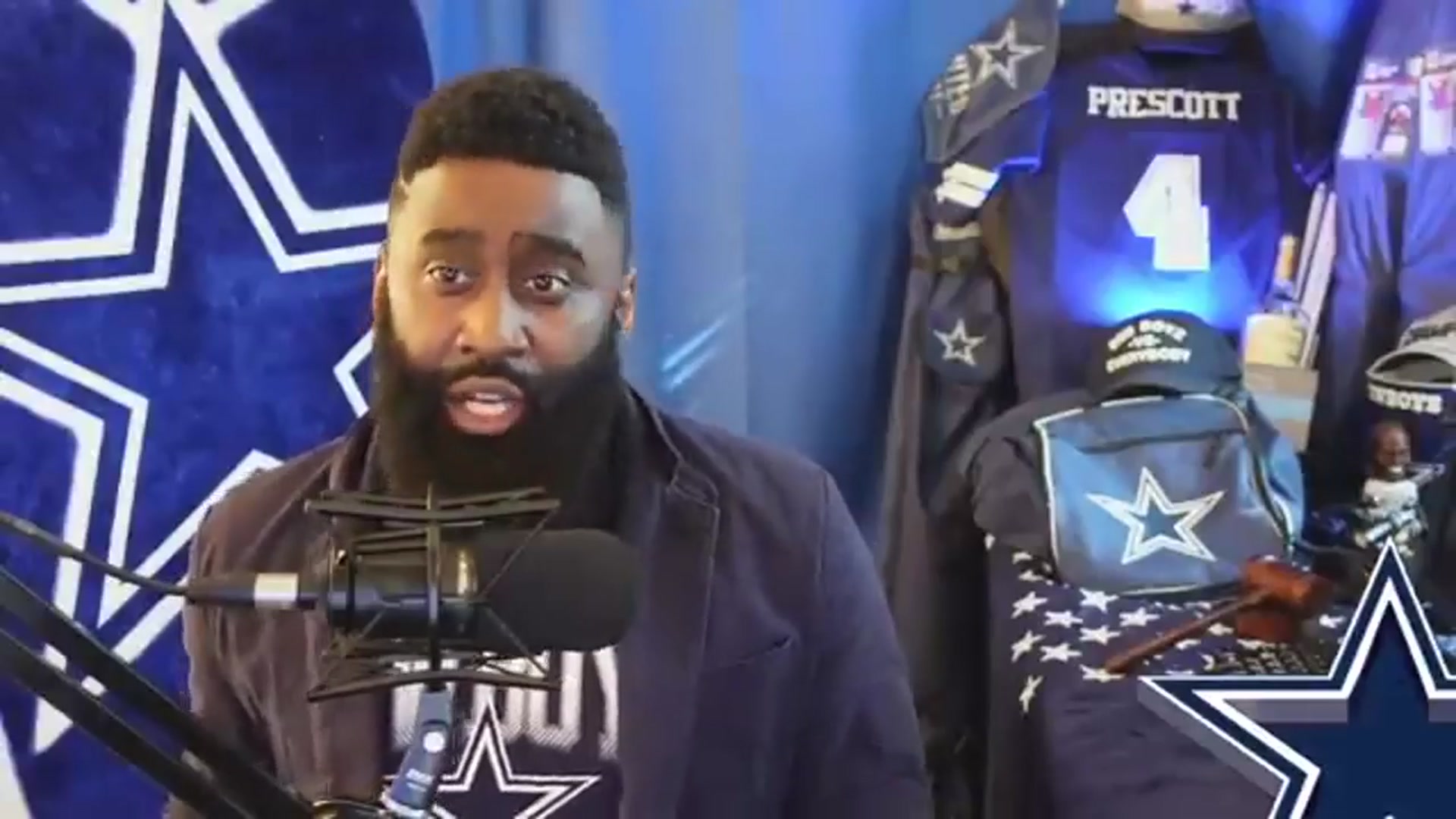 'Video thumbnail for law nation sports: jerry jones reveals dallas cowboys explored 3 potential nfl trades'