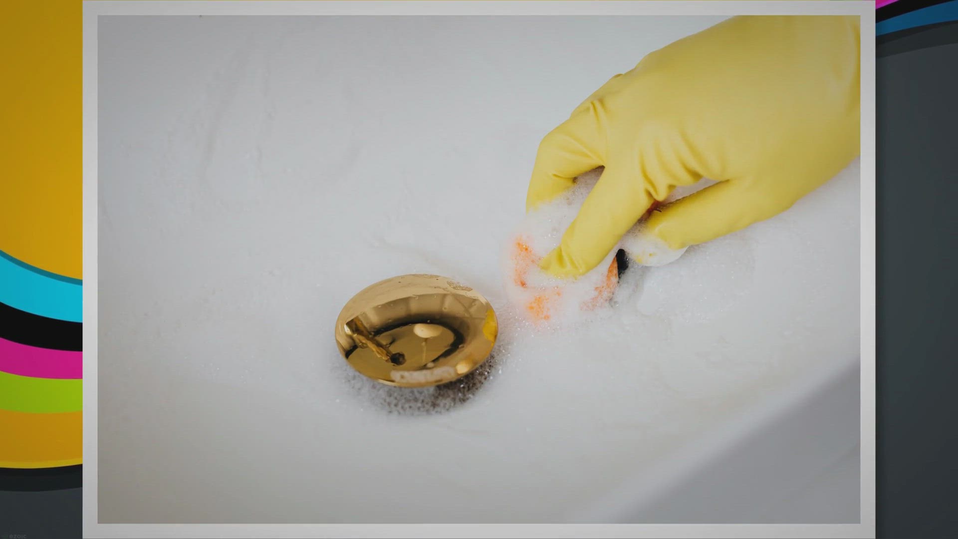 'Video thumbnail for How to Clean Bathroom Drainage?'
